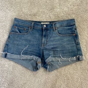 Gap shorts